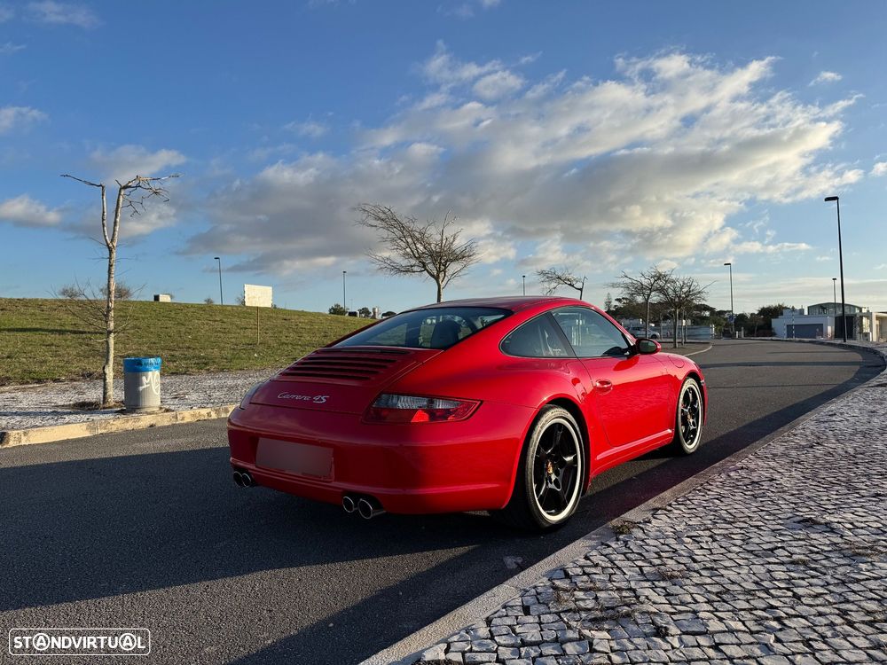 Porsche 911 (997) Carrera 4 S - 6