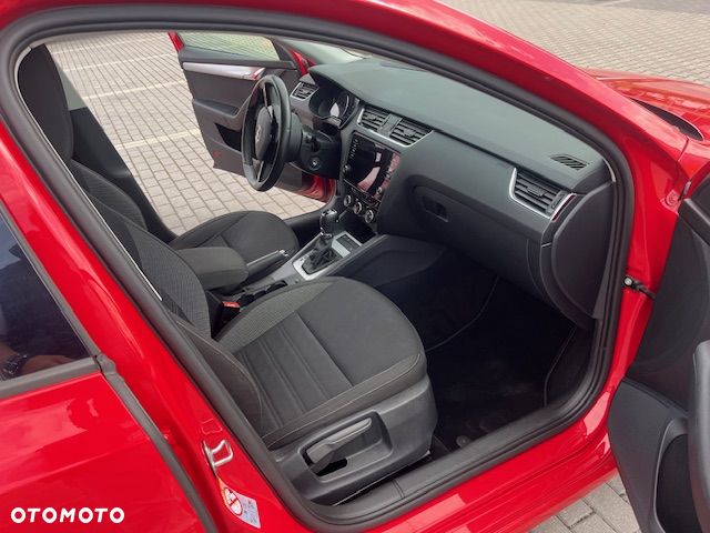 Skoda Octavia 2.0 TDI SCR Ambition DSG - 8