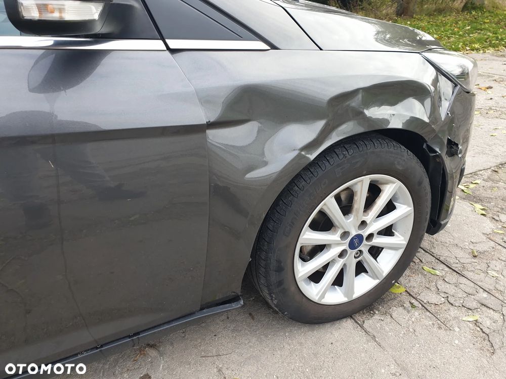 Ford Focus 1.5 EcoBoost Start-Stopp-System Titanium - 9