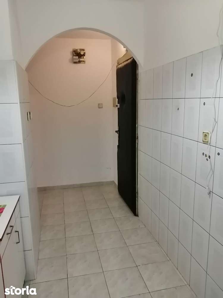 1 cameră, etaj 1, balcon închis, disponibil imediat Calea Aradului - Imagine principală: 3/5