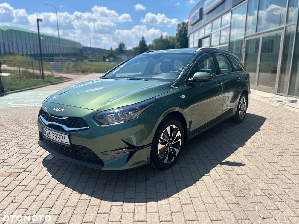 Kia Ceed 1.5 T-GDI M - 3