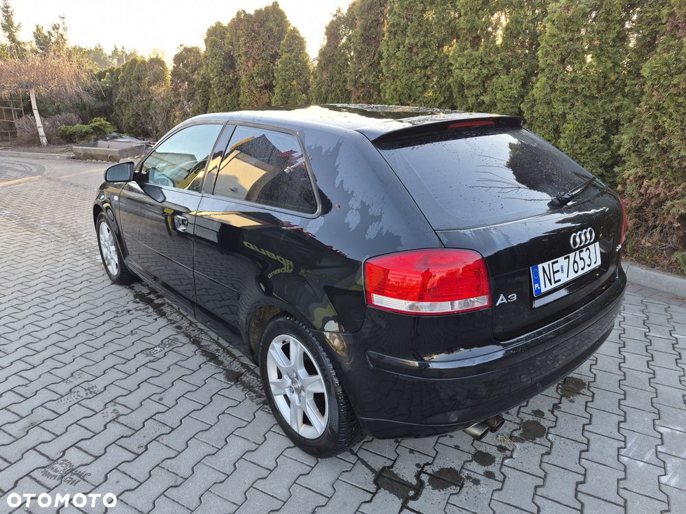 Audi A3 3-drzwiowe 2.0 FSI Ambiente - 9