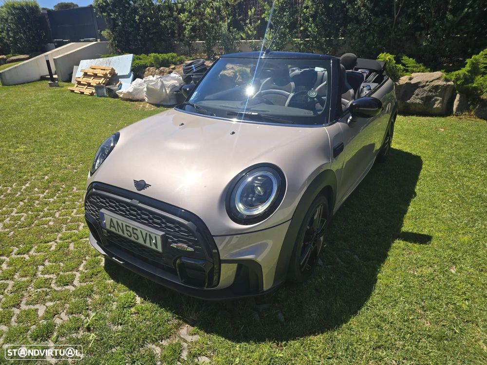 MINI Cabrio Cooper Premium Extra JCW Auto - 35