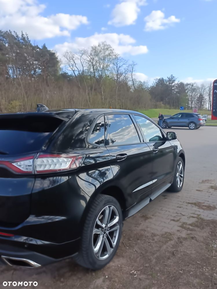 Ford Edge - 3