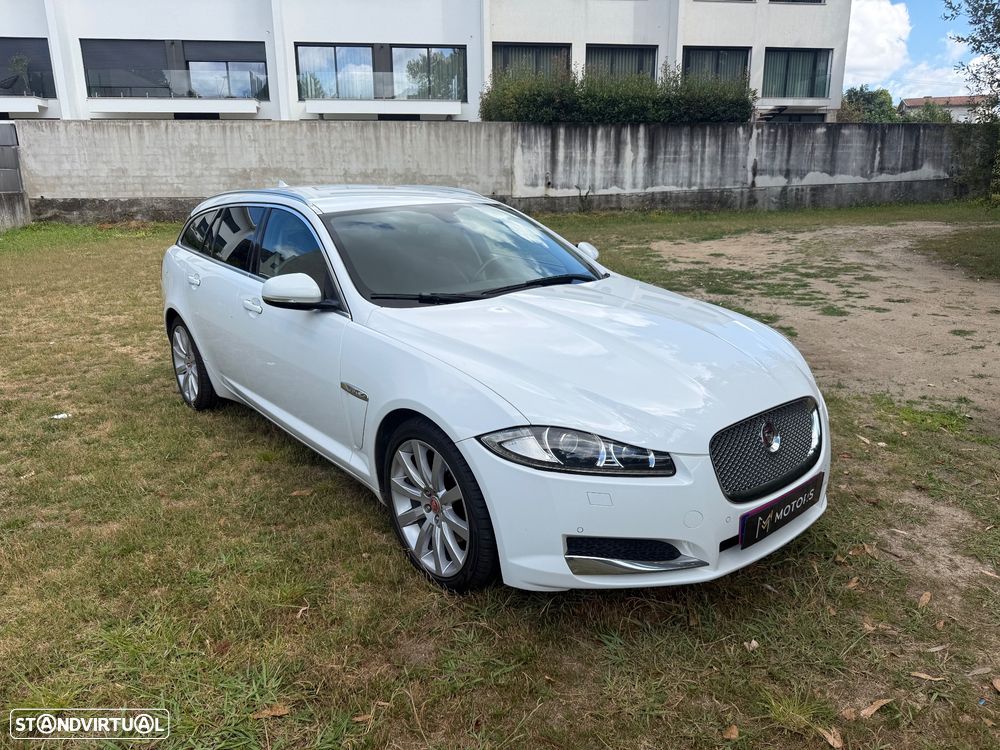 Jaguar XF Sportbrake 2.2 D Luxury - 2