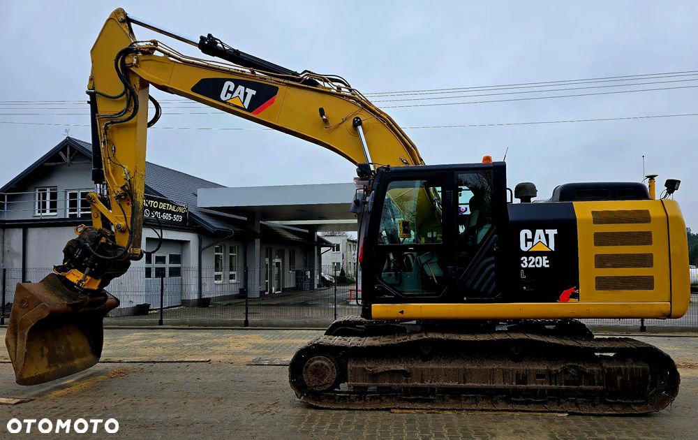 Caterpillar 320E - 1