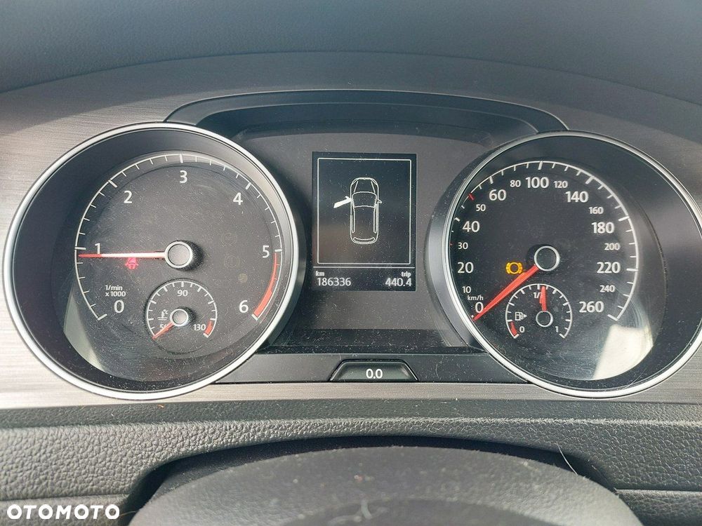 Volkswagen Golf - 13
