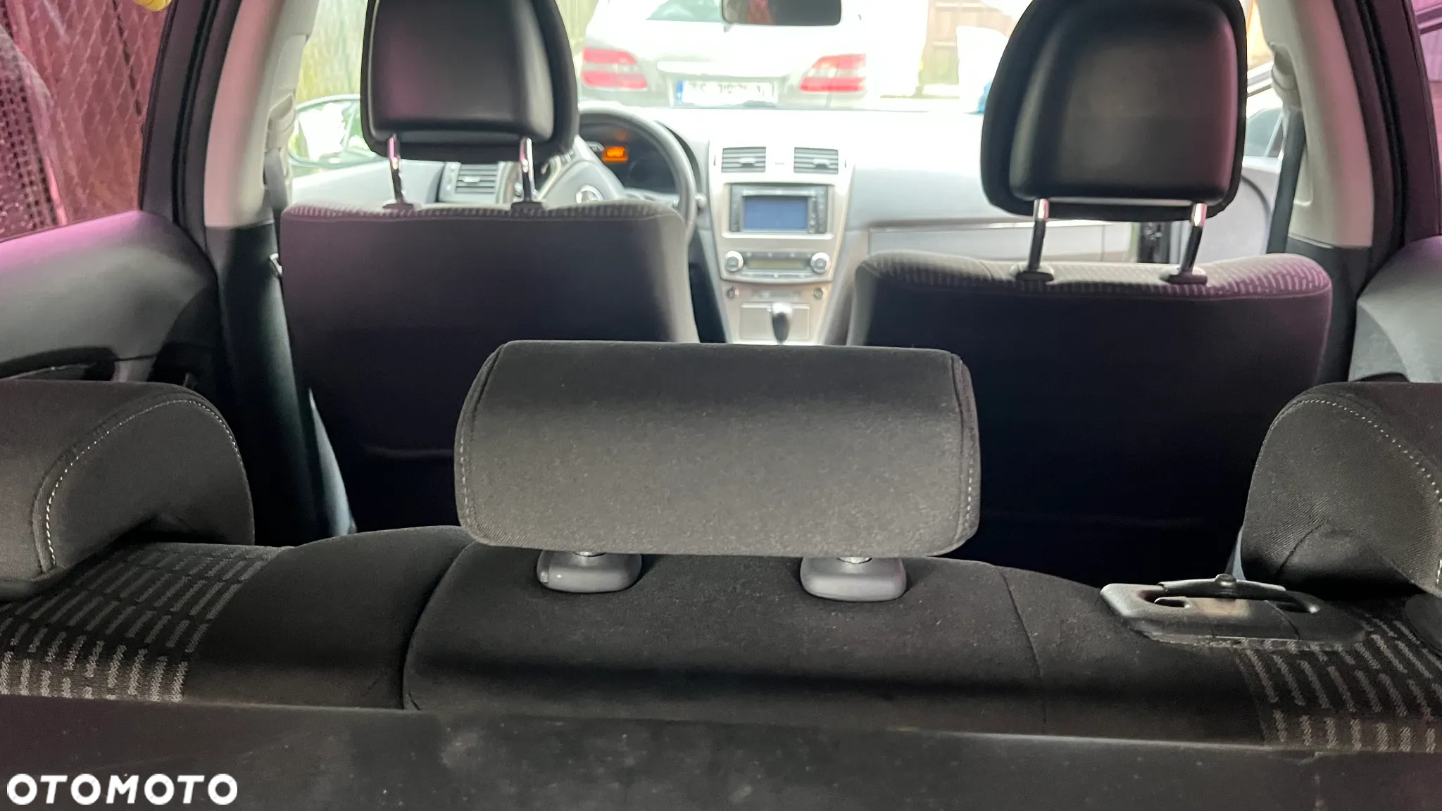 Toyota Avensis 1.8 Sol NAVI MS - 8
