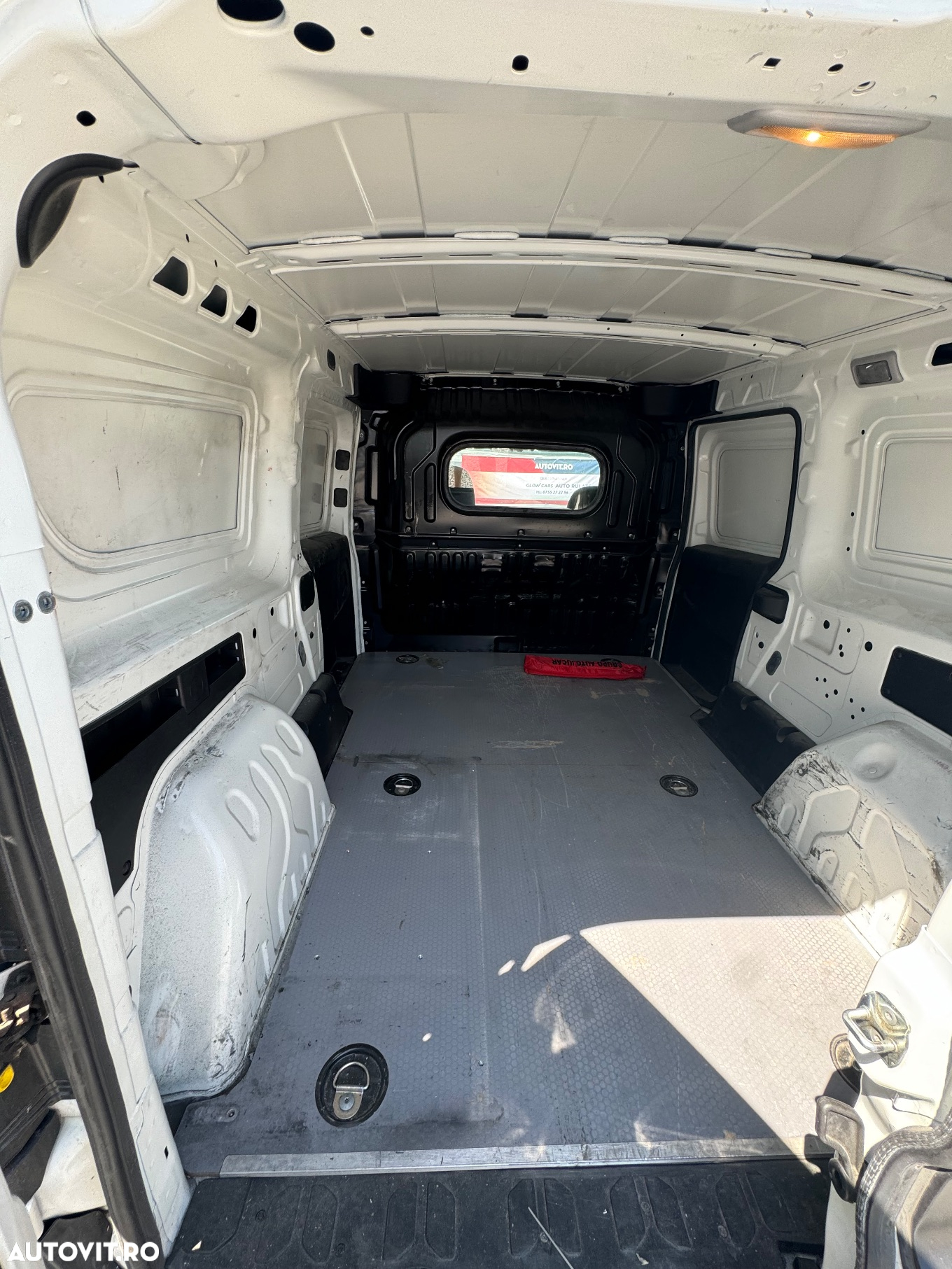 Fiat Doblo Combi 1.6 Mjet 105 CP Maxi Confort - 9