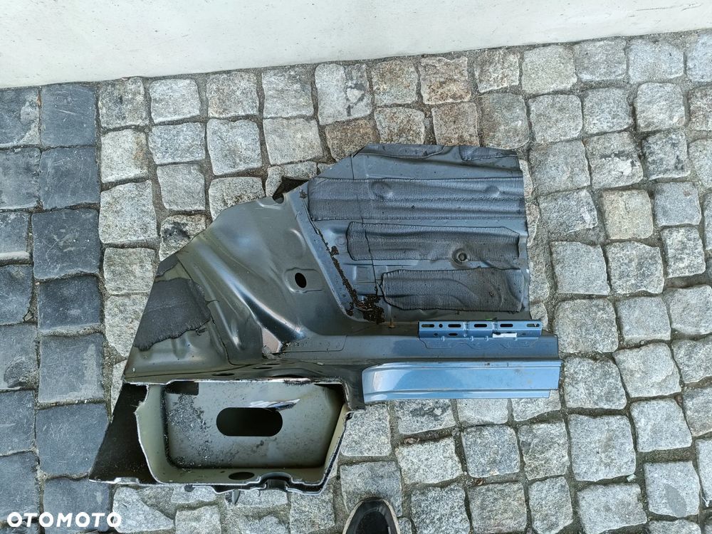 Próg Lewy Przedni VW Passat B8 Słupek Przód Narożnik - 2