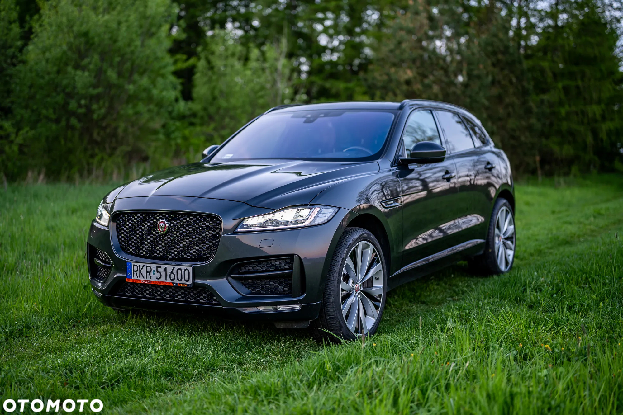 Jaguar F-Pace 3.0 TDV6 AWD R-Sport - 34