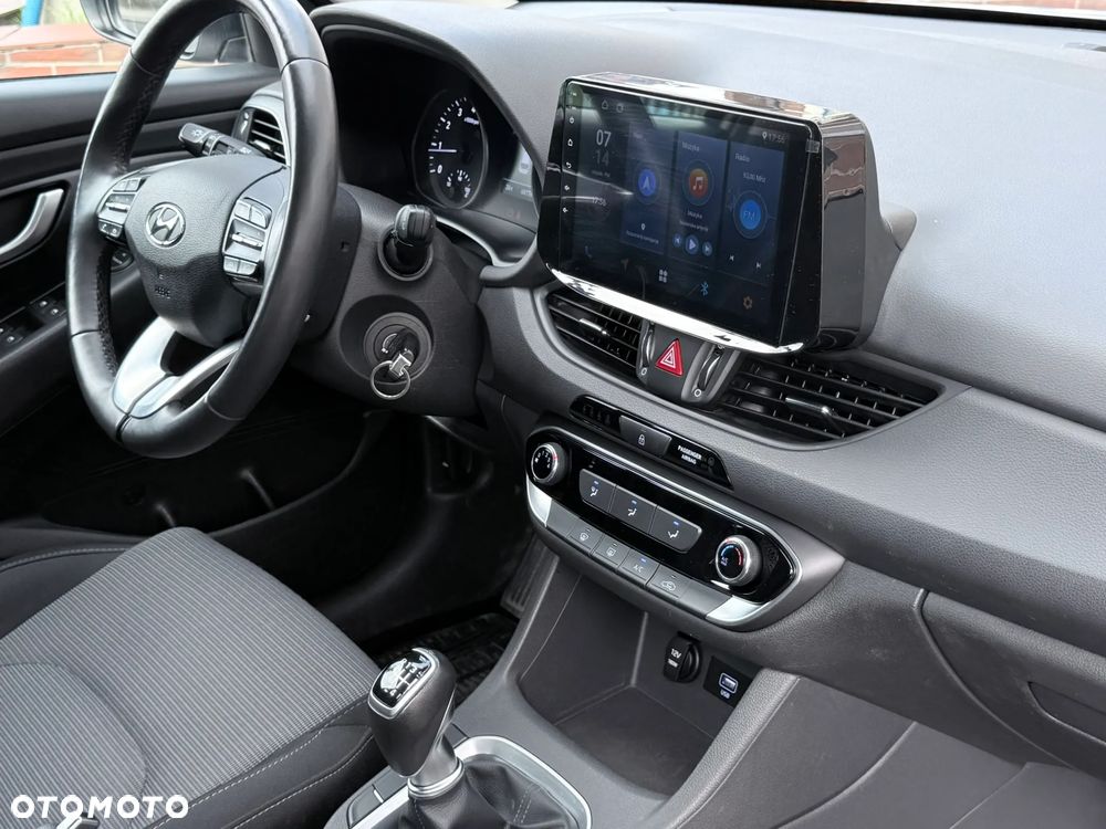 Hyundai i30 - 30