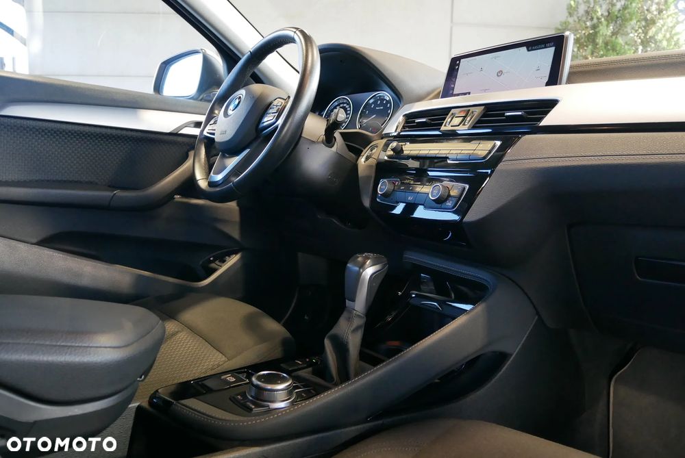 BMW X2 xDrive25e Advantage Plus - 28