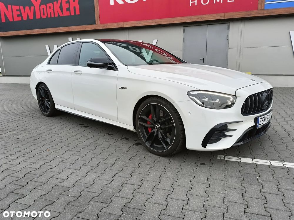 Mercedes-Benz Klasa E AMG 53 4-Matic+ - 5