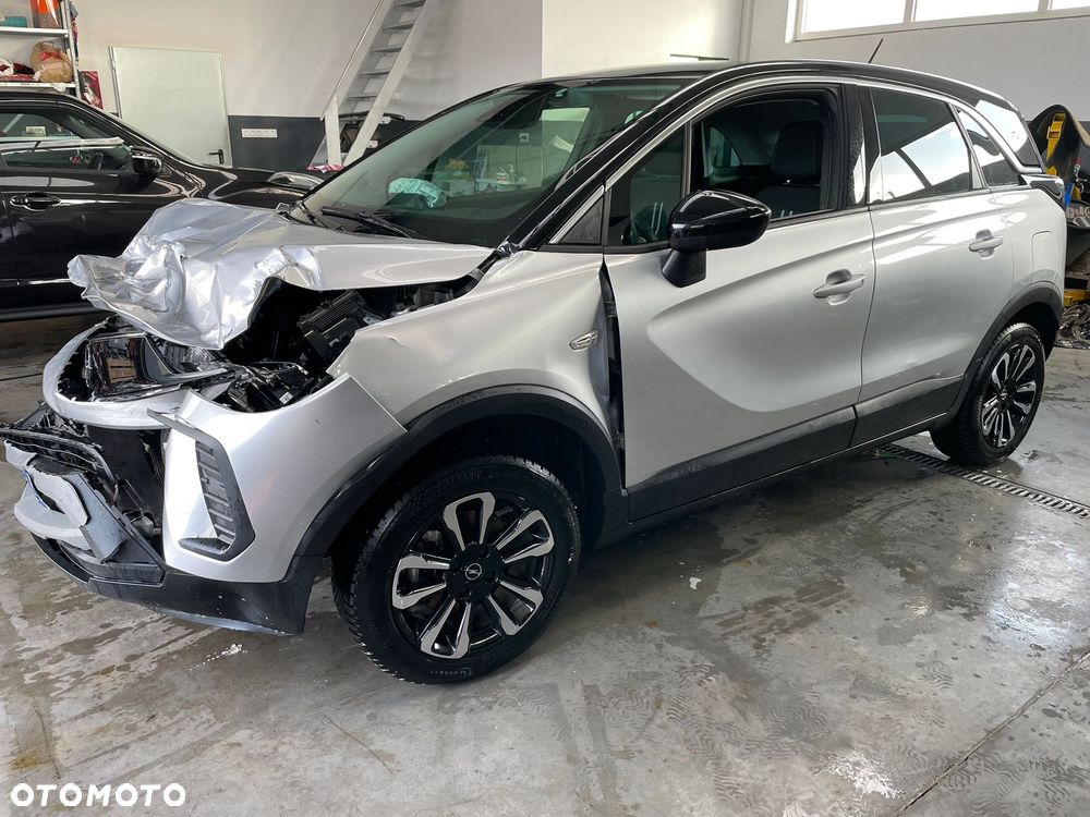 Opel Crossland - 3
