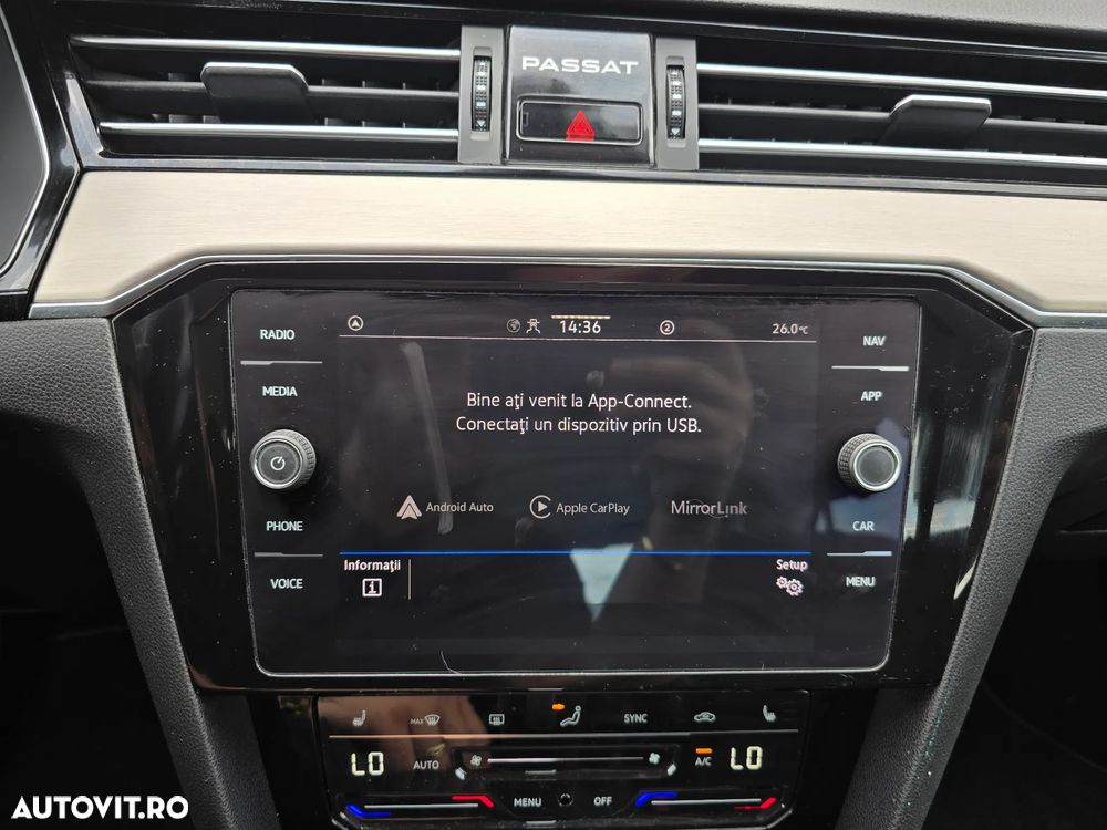 Volkswagen Passat 2.0 TDI DSG Highline - 18