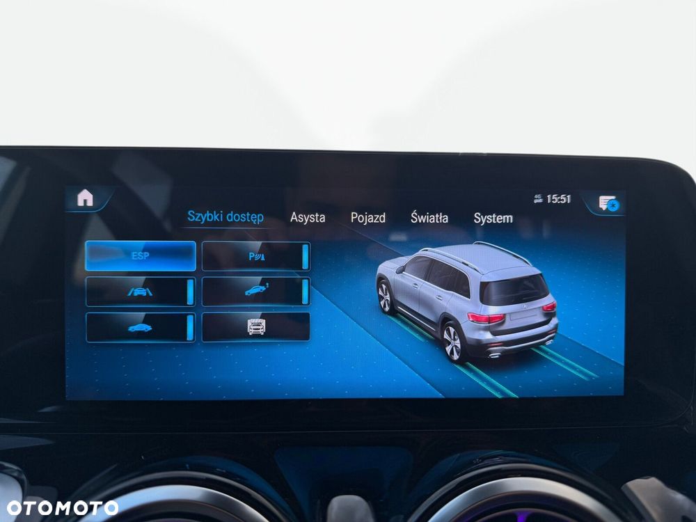 Mercedes-Benz GLB - 24