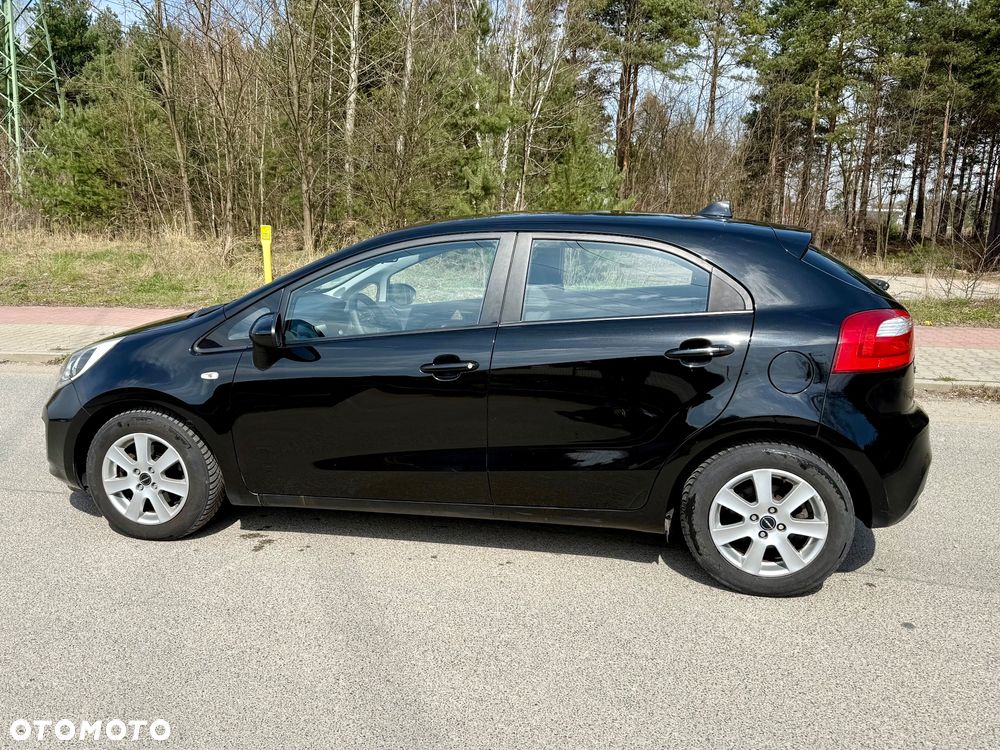 Kia Rio 1.4 Platinum Edition - 4