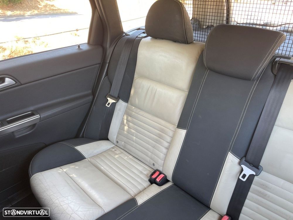 Volvo V50 1.6 D Drive R-Design Start/Stop - 28
