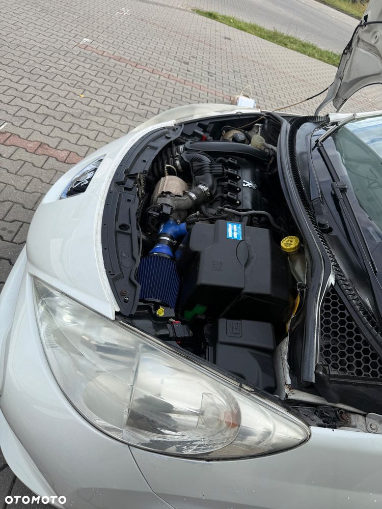 Peugeot 207 1.6 Turbo Sport - 9