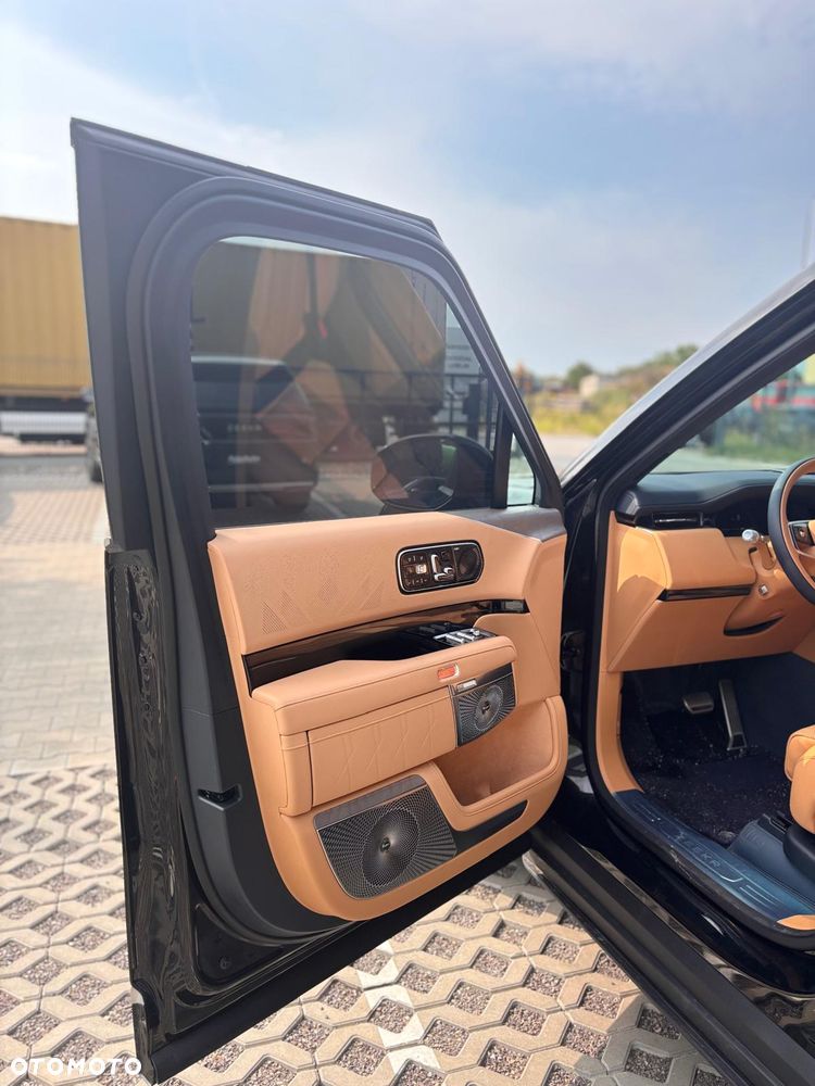 ZEEKR 9X - 13