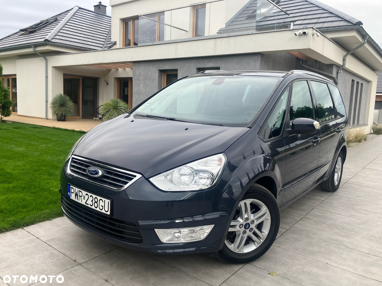 Ford Galaxy 2.0 TDCi Titanium - 36