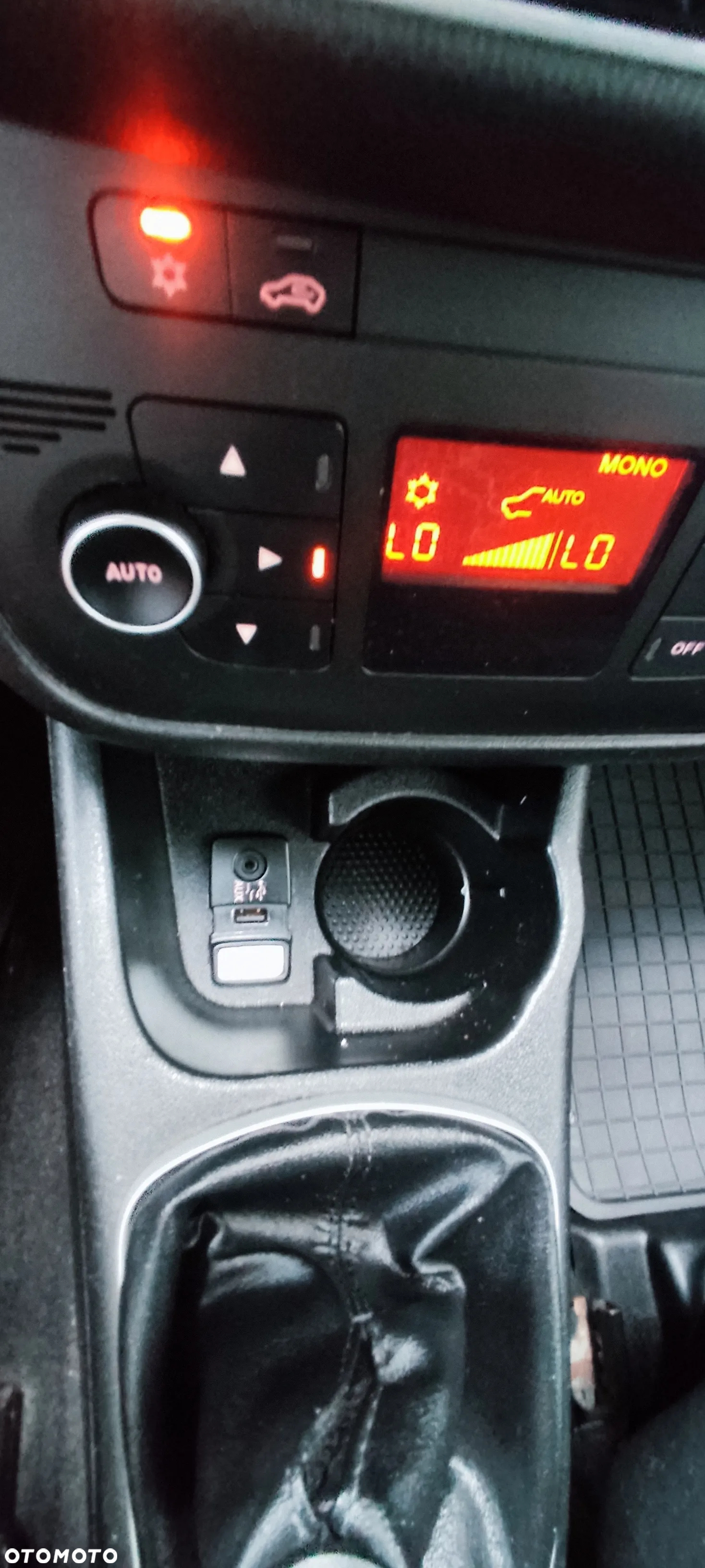 Fiat Punto Evo 1.4 8V Racing - 25