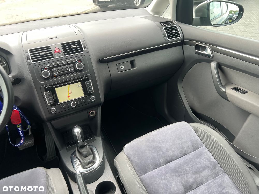 Volkswagen Touran 2.0 TDI DPF Comfortline DSG - 20