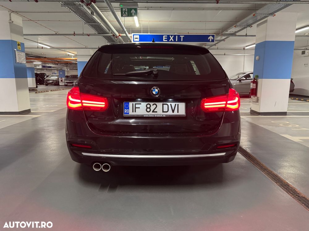 BMW Seria 3 320i Aut. Luxury Line - 4