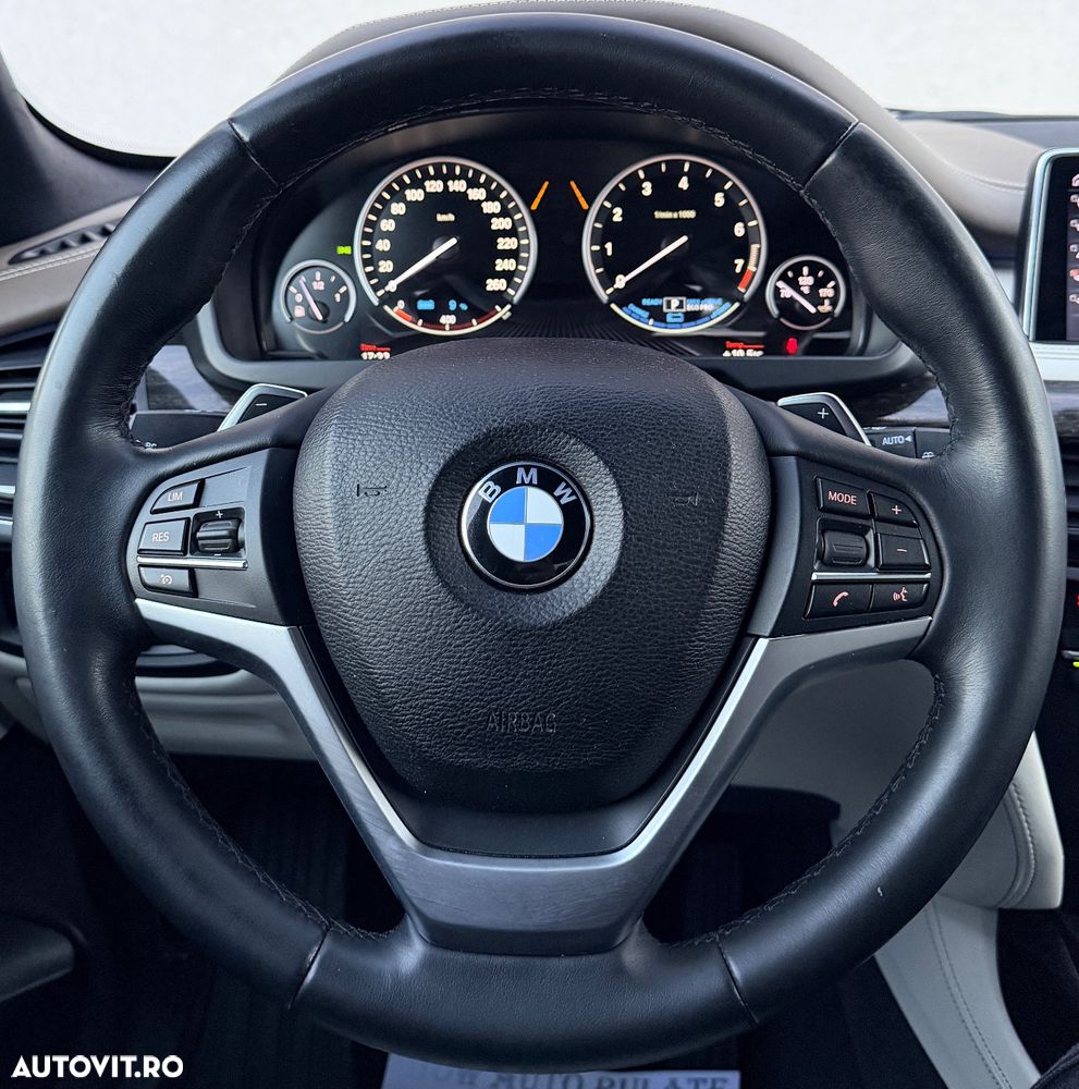 BMW X5 xDrive40e - 37