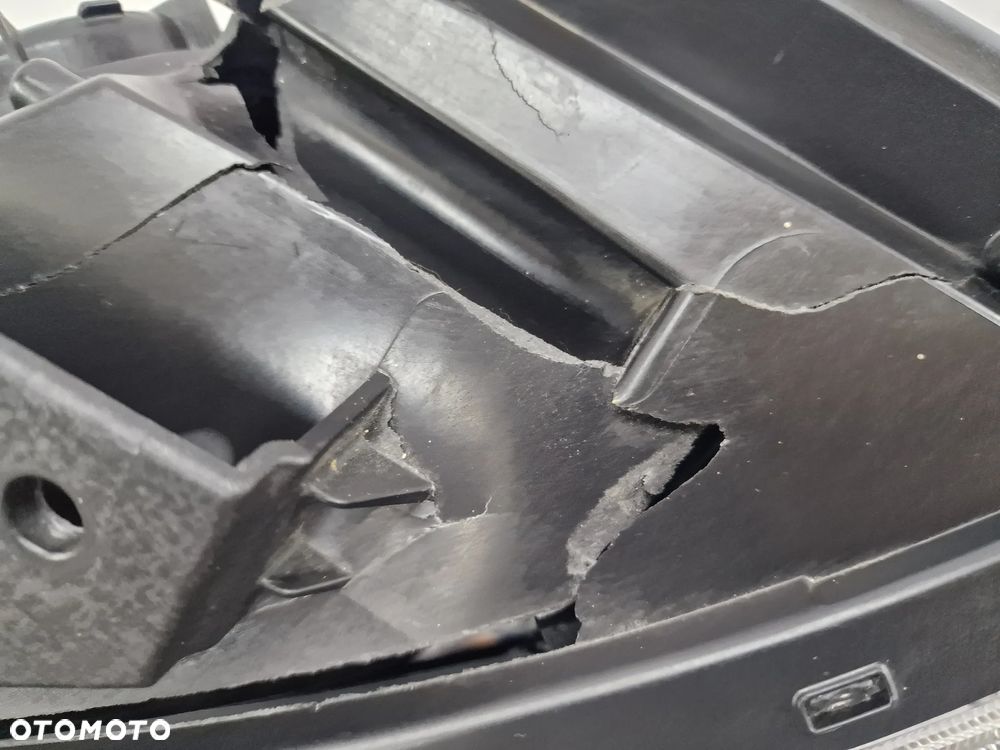 HYUNDAI I30 III 3 LIFT PRAWA LAMPA PRZEDNIA PRZÓD FULL LED , NR 92102-G4XXX / 92102-G4600 , NR AUKCJI LA70 - 8