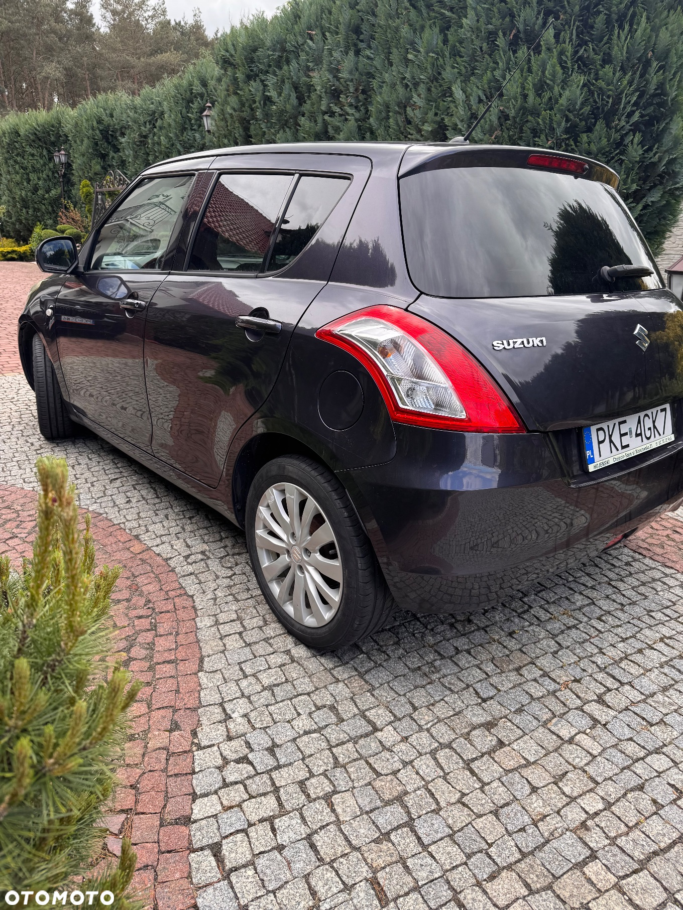 Suzuki Swift 1.2 Premium - 2