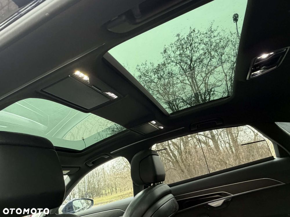 Audi A8 - 9