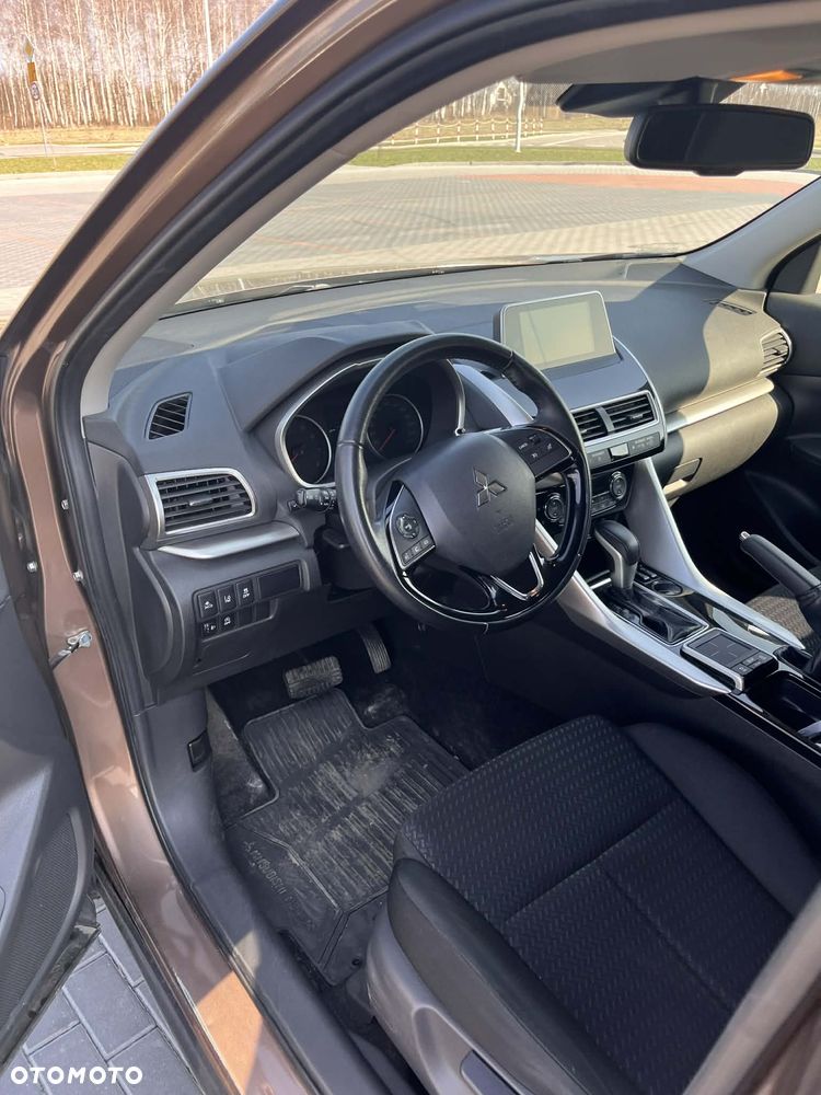 Mitsubishi Eclipse Cross 1.5 T GPF Intense CVT - 9