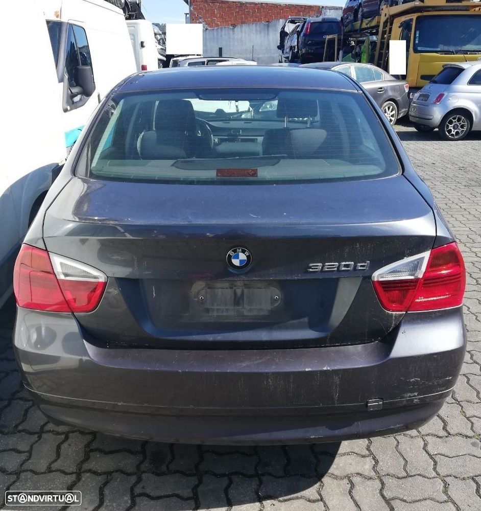 Peças BMW 3 (E90) 2004 a 2011 - 18