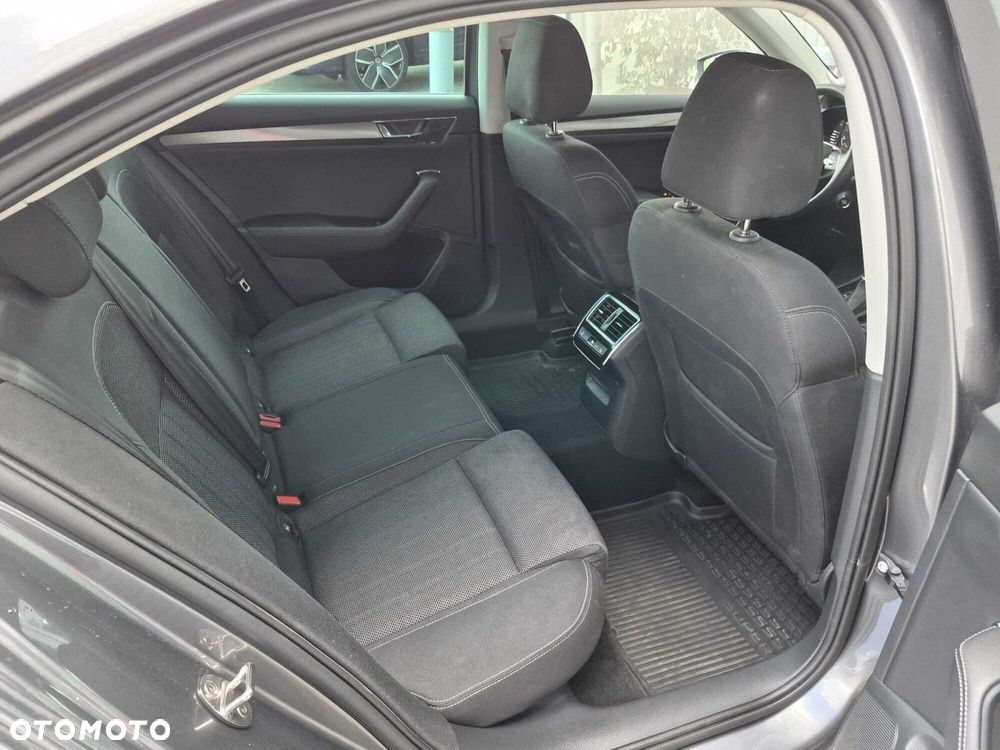 Skoda Superb 2.0 TSI Style DSG - 14
