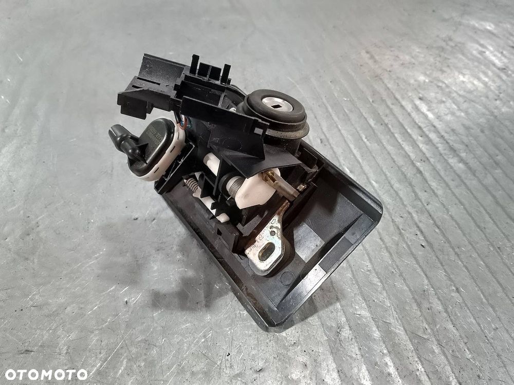 ZAMEK KLAPY MERCEDES-BENZ W208 CLK A2088000375 - 4