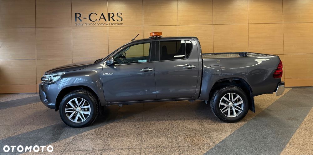 Toyota Hilux 2.4 D-4D Double Cab SR 4x4 - 4