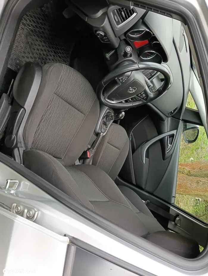 Opel Astra 1.7 CDTI - 4