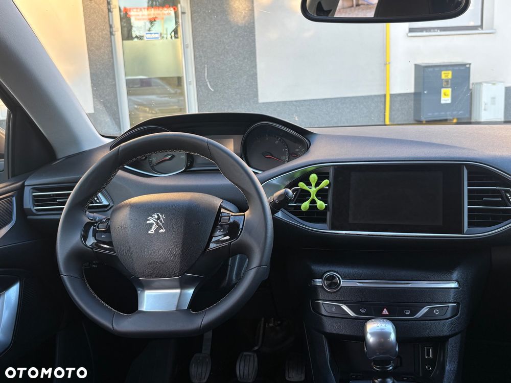 Peugeot 308 1.6 HDi Trendy - 10