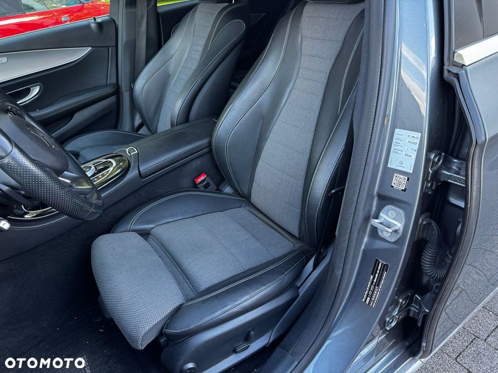 Mercedes-Benz Klasa E 220 d 9G-TRONIC - 12