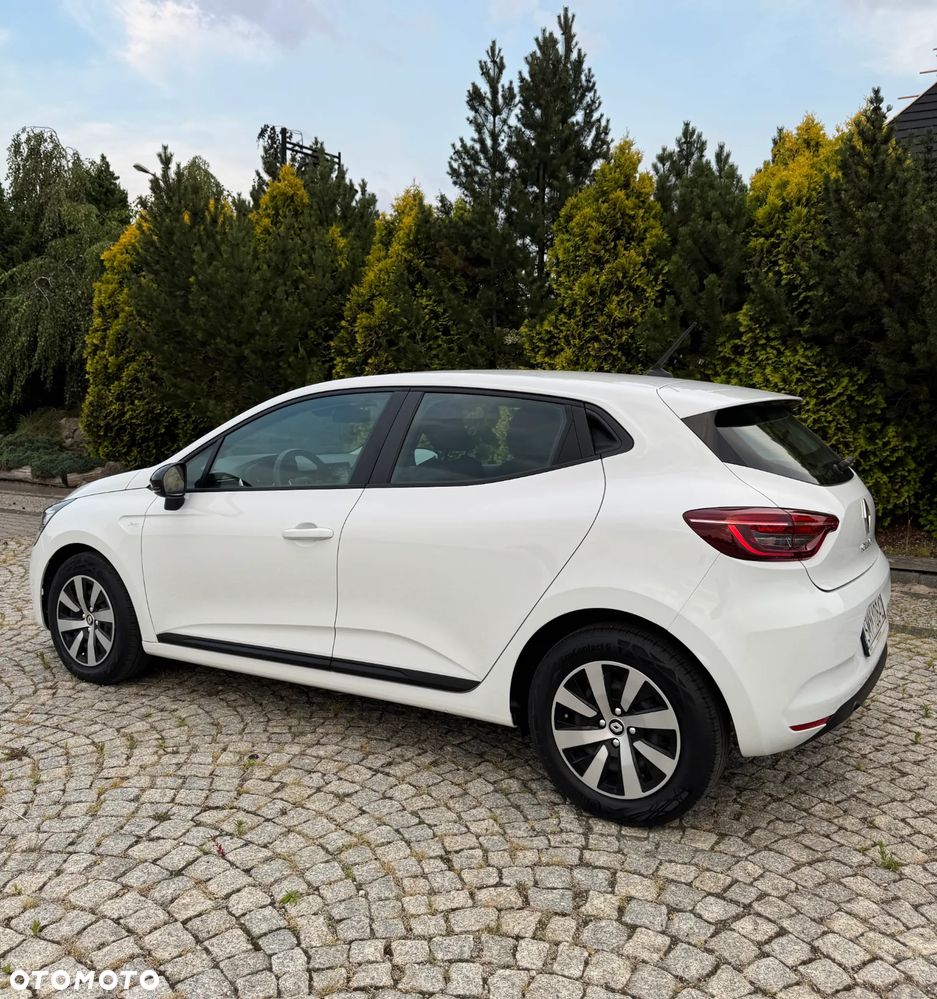 Renault Clio - 16