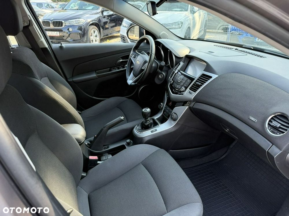 Chevrolet Cruze 2.0 D LT+ - 18