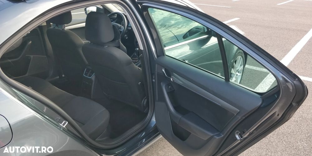Skoda Octavia 2.0 TDI DSG Style - 15