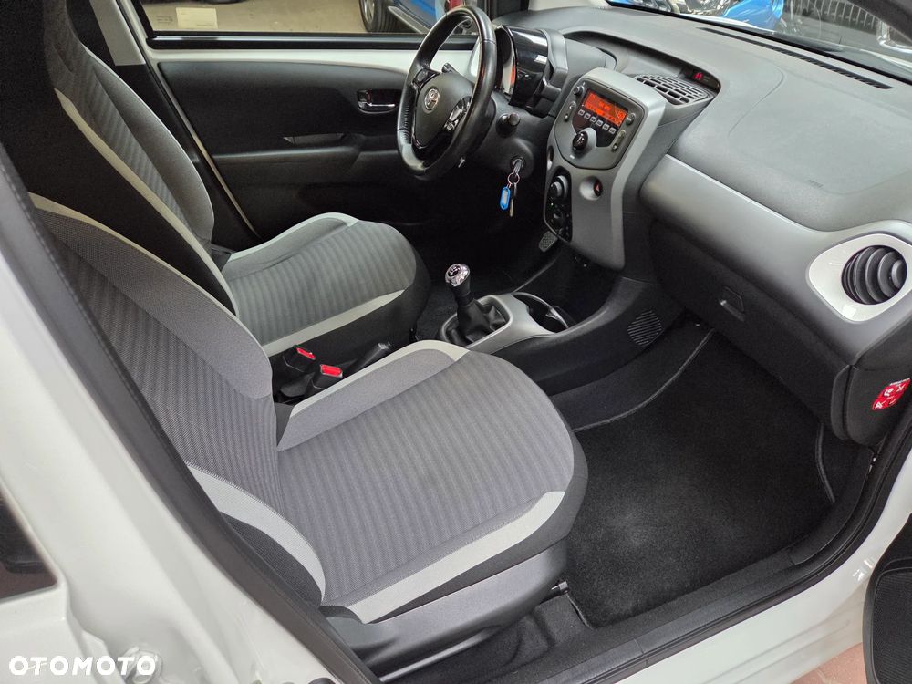 Toyota Aygo - 25