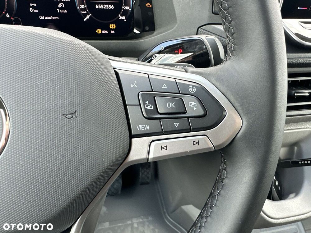 Volkswagen Crafter 35 Furgon z wysokim dachem silnik: 2,0 l EU6 SCR 177 KM, przedni 8-bieg.automatyczna, r.o : 4490 mm - 22