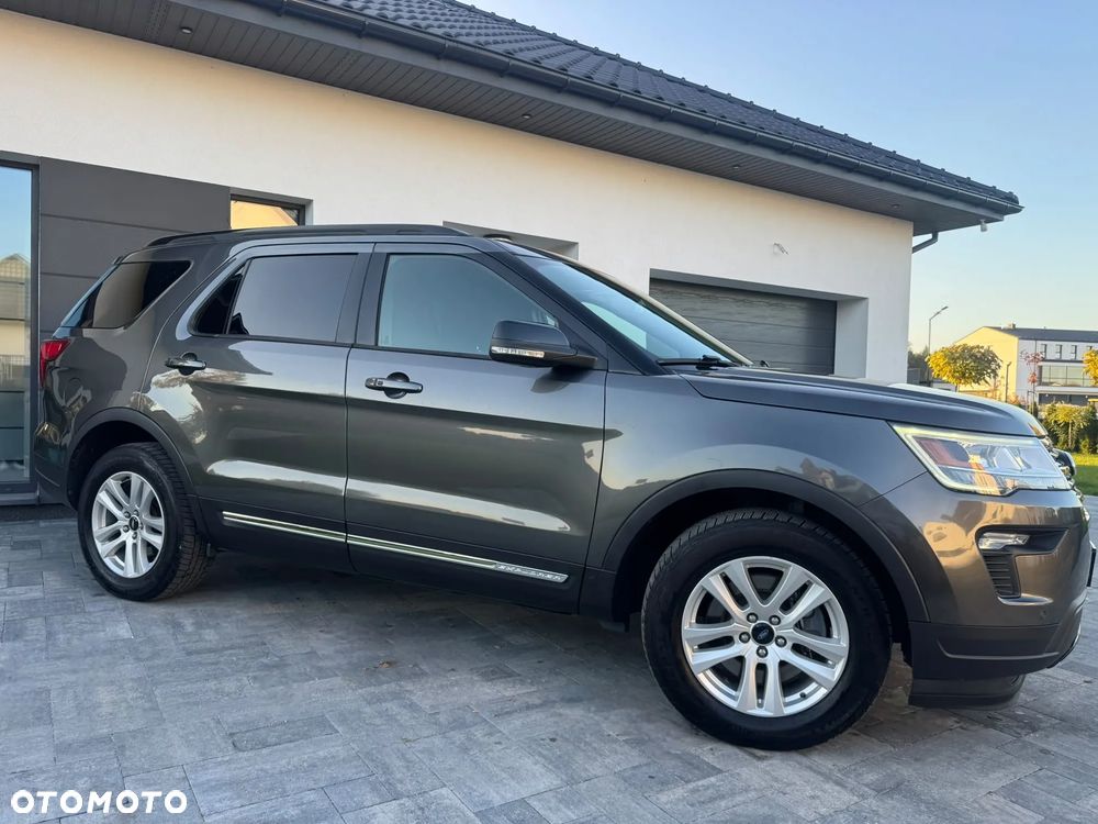 Ford Explorer - 31