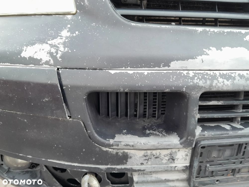 VW T5 ZDERZAK PRZEDNI PRZÓD - 12