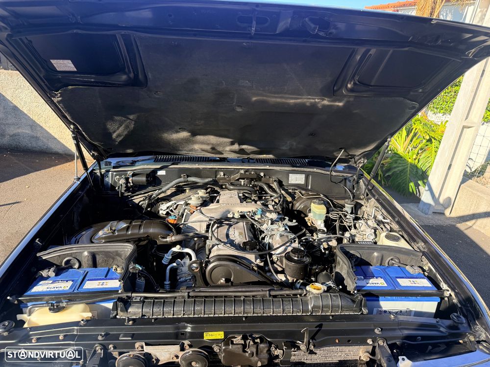 Toyota Land Cruiser 4.2 VX TD - 23
