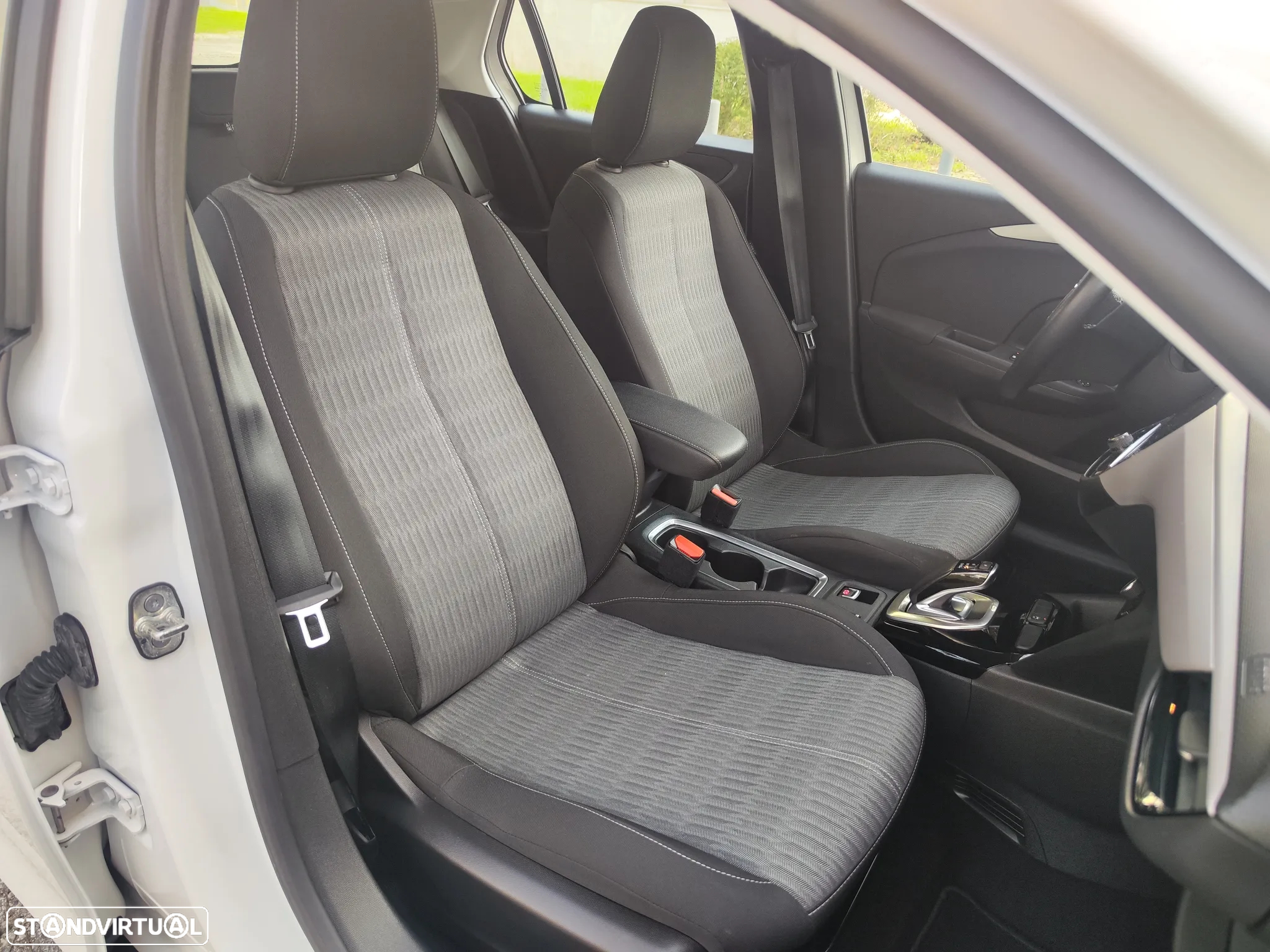 Opel Corsa-e Elegance - 16